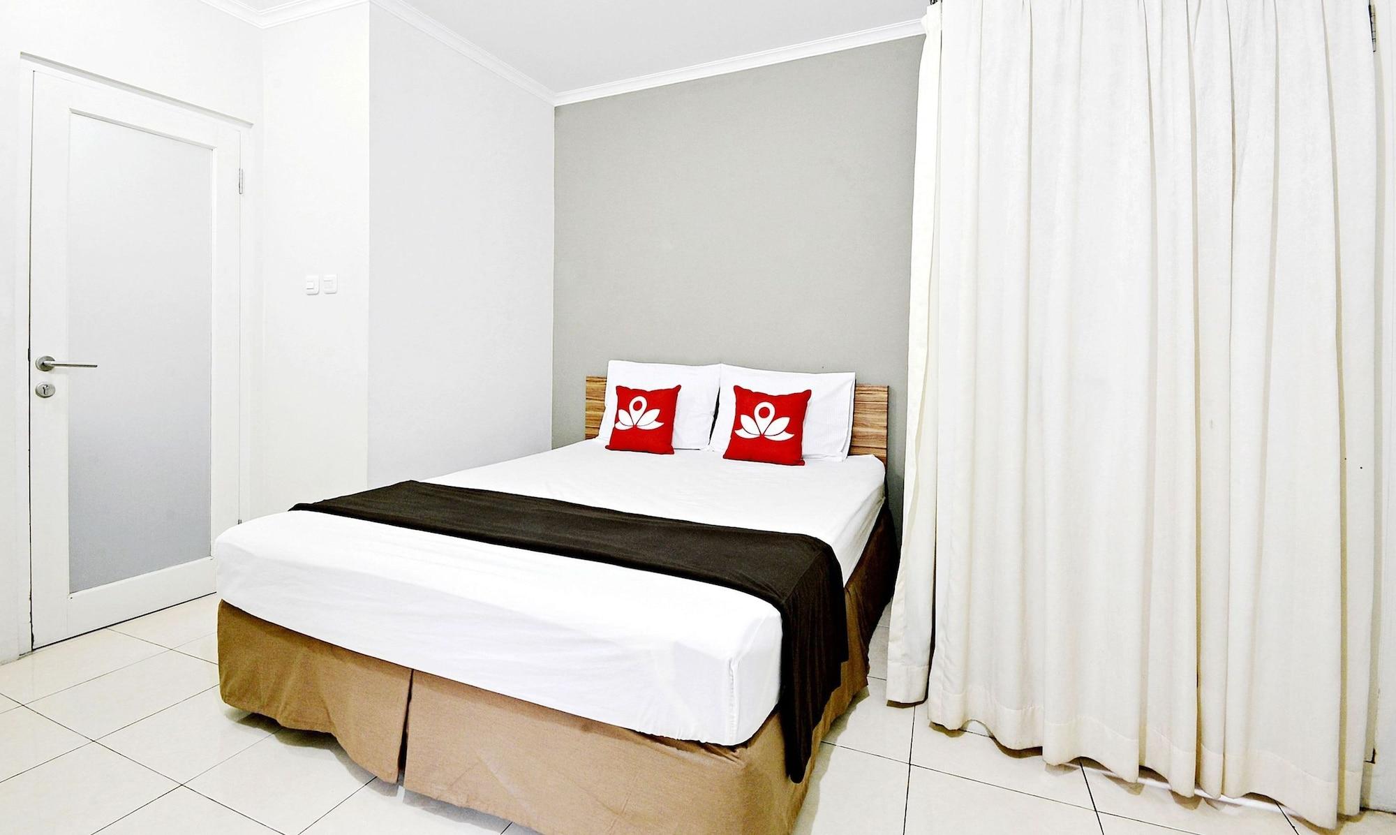 Zen Rooms Mampang Prapatan Jakarta Kültér fotó