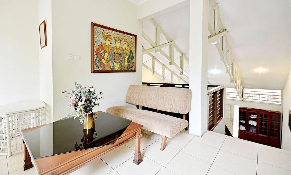 Zen Rooms Mampang Prapatan Jakarta Kültér fotó
