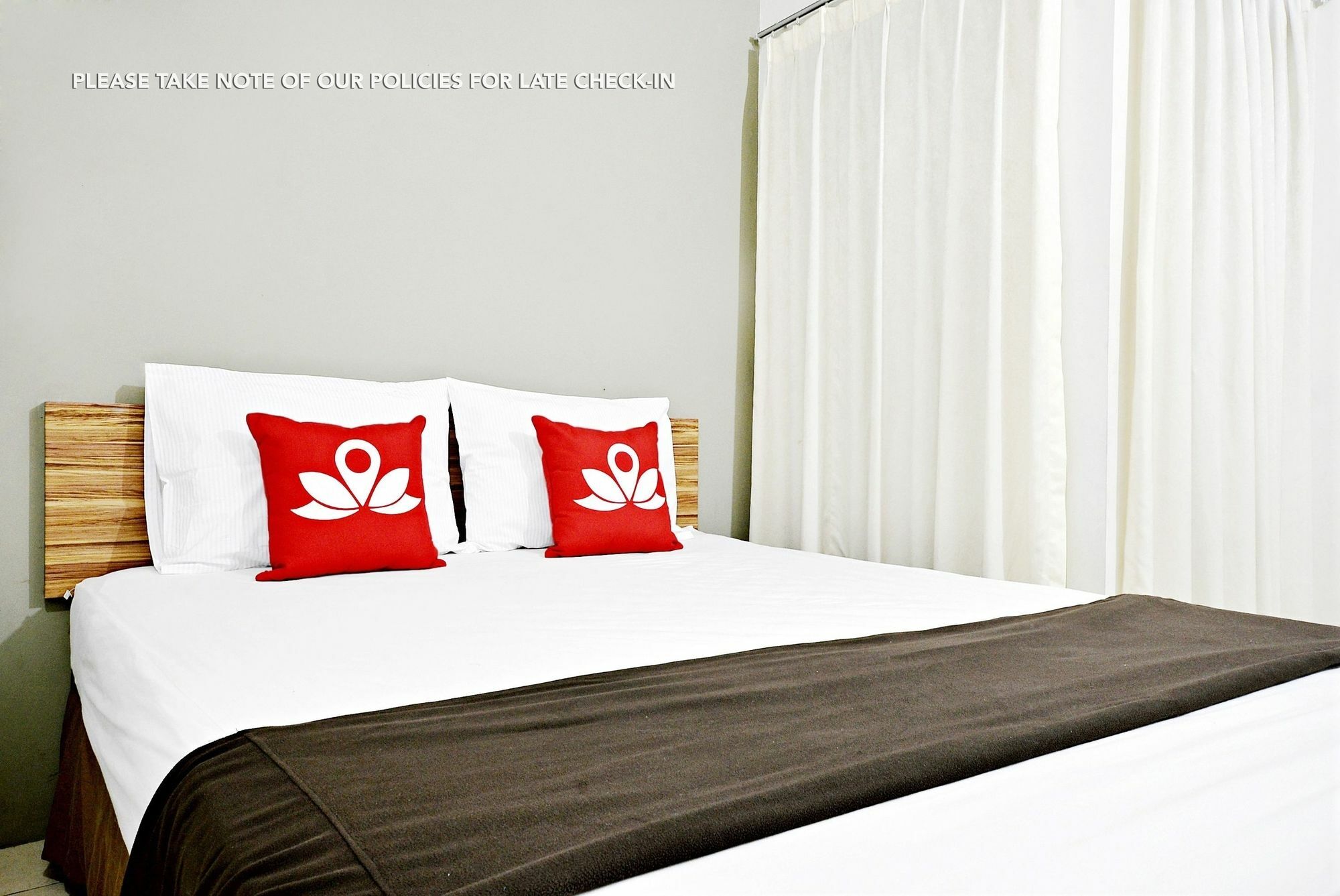 Zen Rooms Mampang Prapatan Jakarta Kültér fotó
